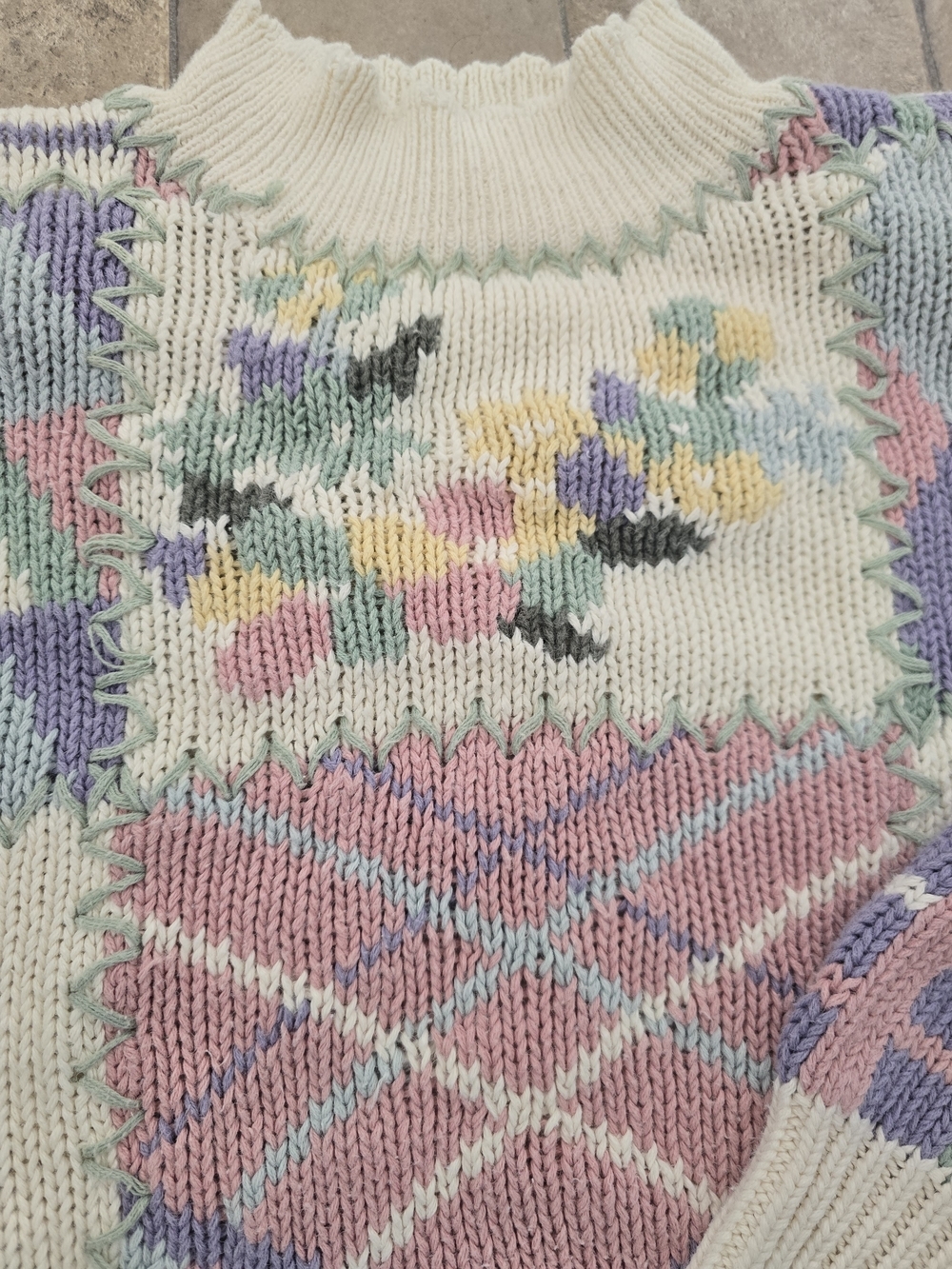 Vintage 90s Maggie Lawrence Patchwork Knit Sweater Pastel Floral Grannycore - Picture 7 of 16